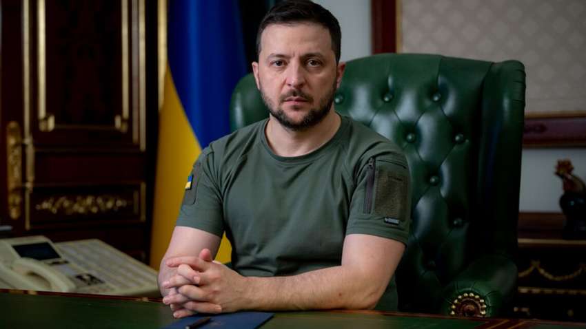 Зеленский попросил рассказать россиянам о почти 40 тысячах убитых оккупантов Зеленский попросил рассказать россиянам о почти 40 тысячах убитых оккупантов