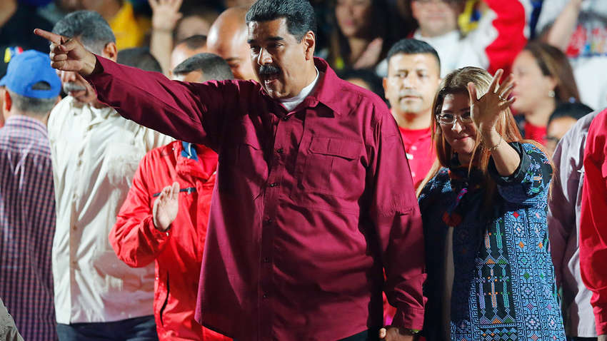 В Венесуэле перед выборами позволят голосовать депутатам в изгнании