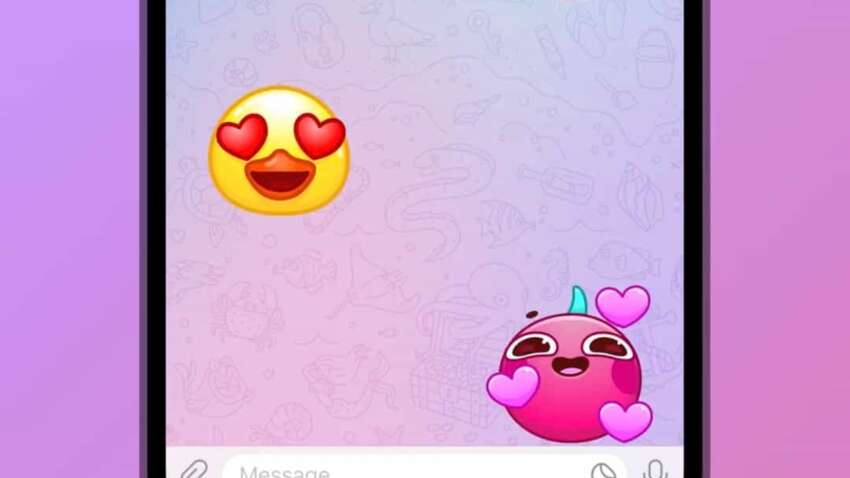 Новий рівень божевілля: росіян штрафують за іконки в месенджерах Новий рівень божевілля: росіян штрафують за іконки в месенджерах