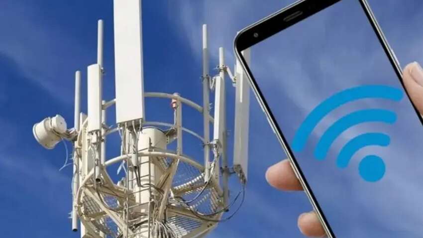 Будет ли мобильная связь при отключении света в Украине: в Минцифре рассказали детали  