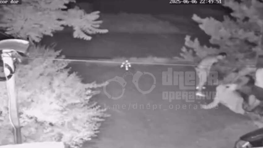 На Дніпропетровщині компанія чоловіків побила літнє подружжя 