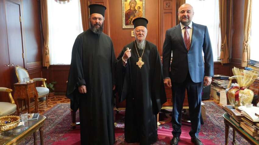 Вселенський Патріарх зустрівся з благодійниками, які підтримують українські парафії в Австрії та Угорщині Вселенський Патріарх зустрівся з благодійниками, які підтримують українські парафії в Австрії та Угорщині