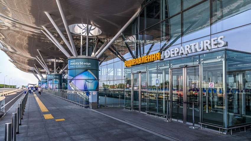 Джерело в ОП розповіло, коли Україна відкриє кордони для іноземців
