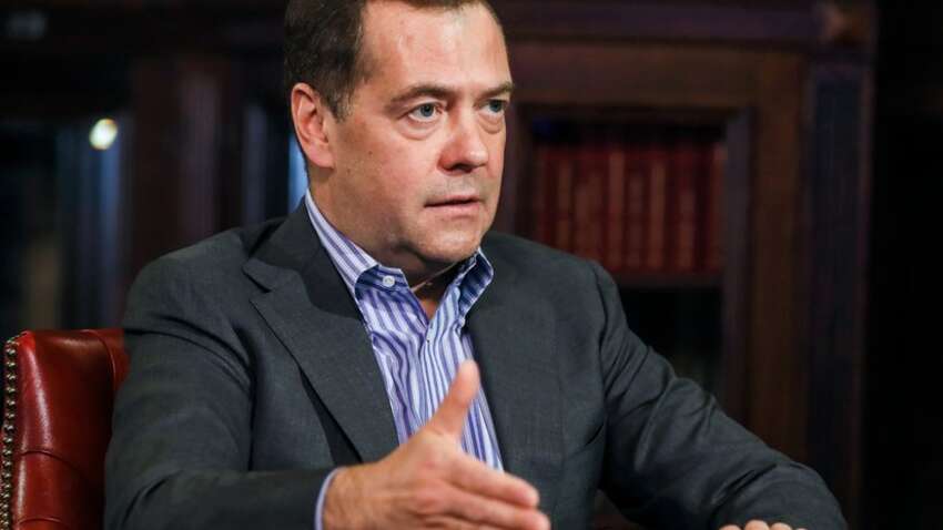 Чехия жестко отреагировала на заявления Медведева: детали