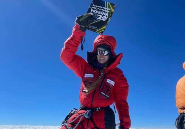 Впервые украинка на вершине Эвереста развенчала миф о мировом альпинизме: подробности Впервые украинка на вершине Эвереста развенчала миф о мировом альпинизме: подробности
