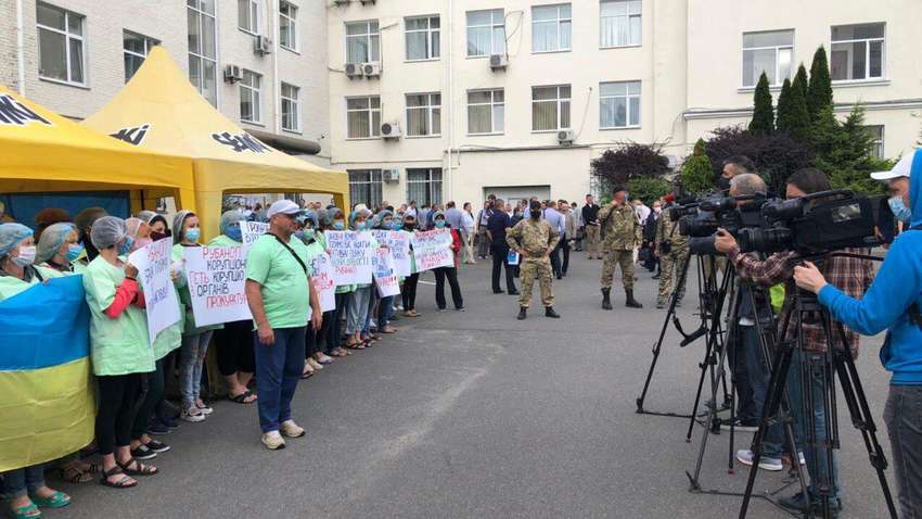 Завод "Семки" визнан потерпілим від дій екс-прокурора Рубана