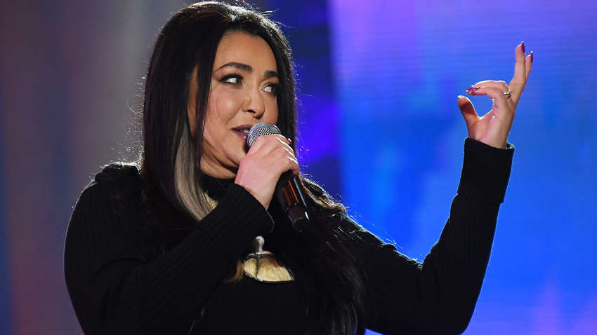 Певица Лолита попала в аварию в Москве (видео)