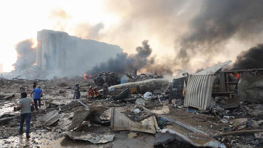 Халатність, теракт або жорстокий задум: кому був потрібен вибух в Бейруті 