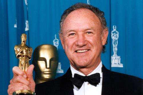 Умер известный голливудский актер: его нашли вместе с женой и собакой Умер известный голливудский актер: его нашли вместе с женой и собакой