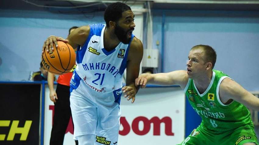 В Николаеве произошло баскетбольное чудо: аутсайдер обыграл середняка чемпионата