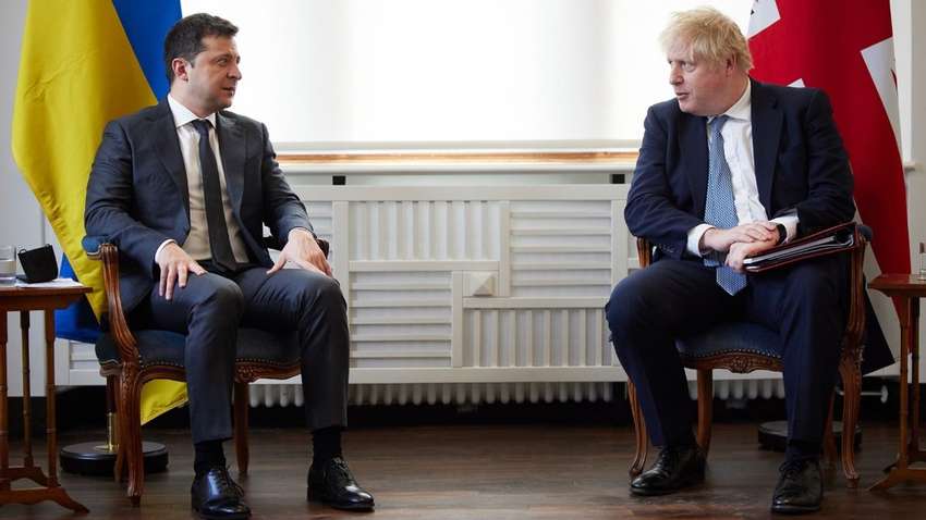 Непростой разговор Джонсона с Зеленским: что пообещал Лондон