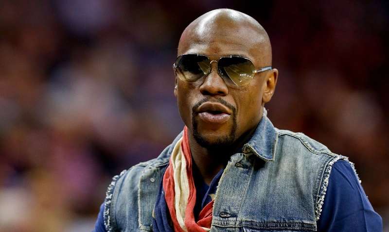 Мейвезер буде допомагати китайським боксерам