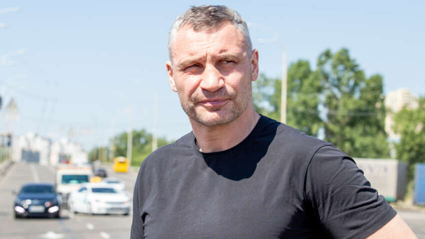 Кличко требуют выйти в открытую к журналистам: какие вопросы без ответа до сих пор 