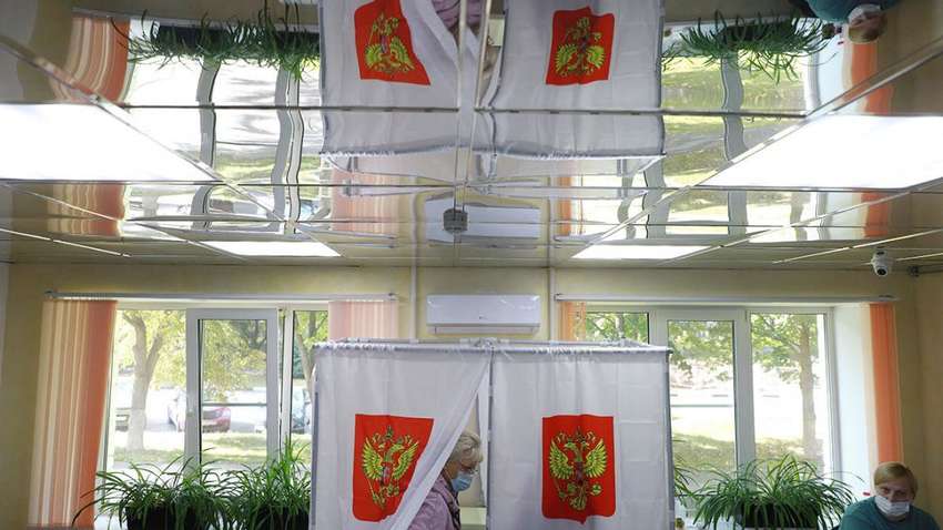 У Росії триває триденне голосування на вибори до Держдуми: які висновки вже можна зробити У Росії триває триденне голосування на вибори до Держдуми: які висновки вже можна зробити