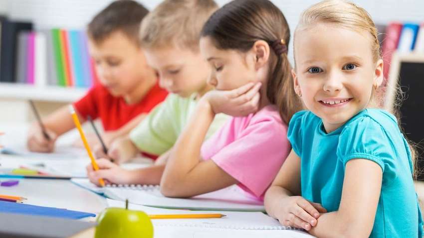 Дети медиков, умерших от коронавируса, будут учиться бесплатно