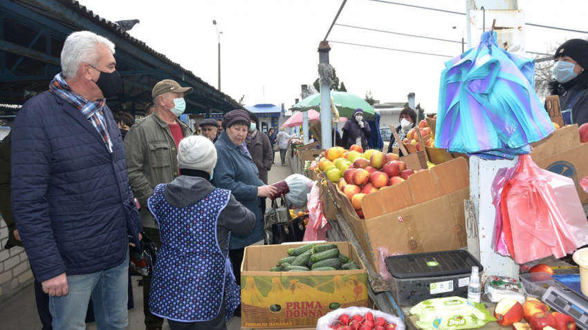 Джерело в Офісі президента розповіло, коли повноцінно запрацюють ринки в Україні