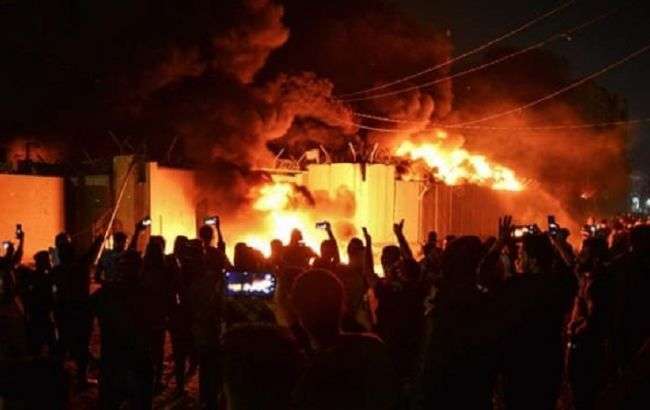 В Багдаде неизвестные обстреляли демонстрантов: есть жертвы