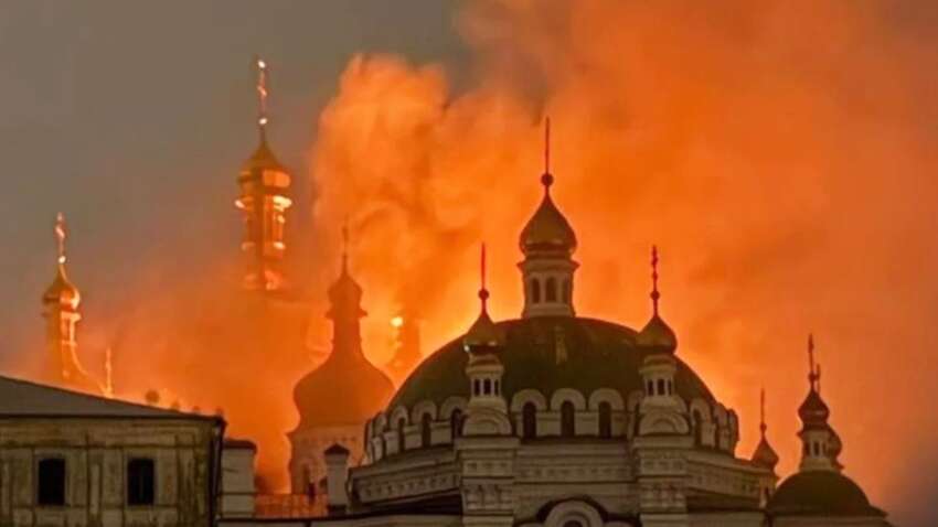 Папа Римский после удара по Лавре призвал к примирению с РФ: впечатляющее заявление Папа Римский после удара по Лавре призвал к примирению с РФ: впечатляющее заявление