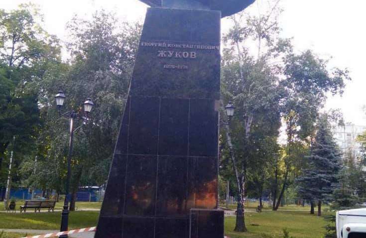В Харькове восстановили памятник Жукову, - ФОТО