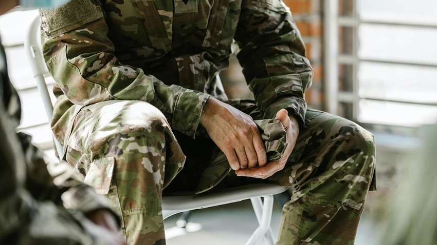 Закон про посилення покарання військових, не карає за злочинні накази