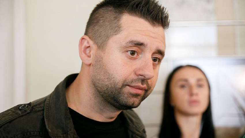 Арахамия заинтриговал: какие из стран согласились стать гарантами безопасности для Украины Арахамия заинтриговал: какие из стран согласились стать гарантами безопасности для Украины