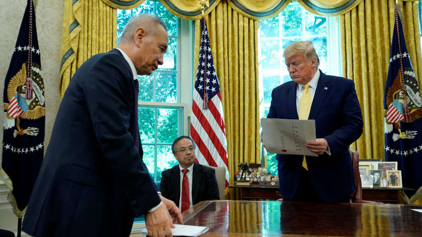 Вице-премьер Китая передал Трампу послание от Си Цзиньпина