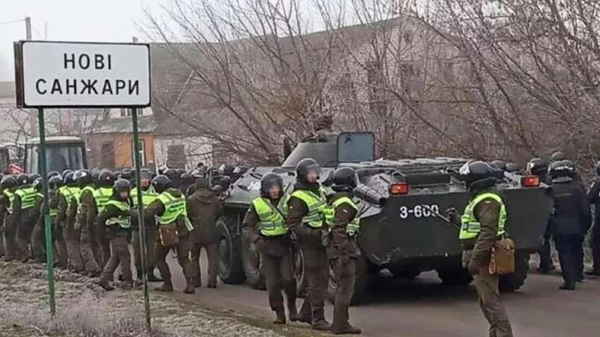 Стало відомо, чому "уханських" українців повезли на карантин саме в Полтавську область