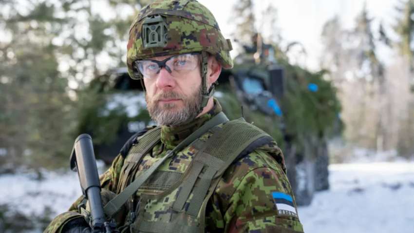 Тривожне попередження естонського генерала: Росія до чогось готується