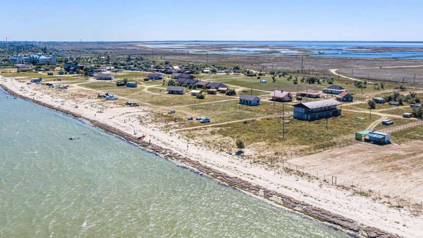 Росіяни будують нове місто на Арабатській стрілці: коли його почнуть заселяти