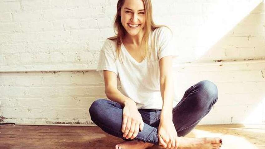 Постоянно подгибаете одну ногу: о каких проблемах со здоровьем сигнализирует привычка Постоянно подгибаете одну ногу: о каких проблемах со здоровьем сигнализирует привычка