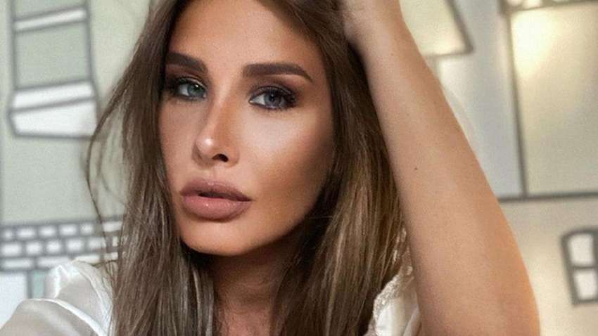 Російська співачка жорстко вилаяла російський шоубіз за мовчання