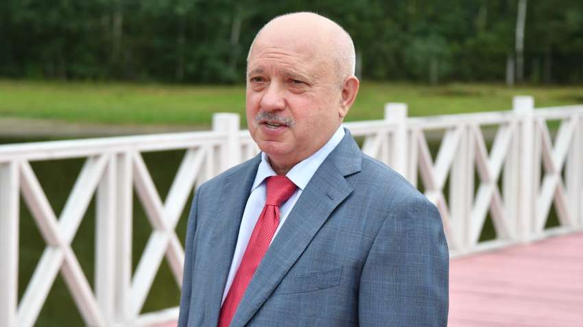 В Житомире при участии Виктора Развадовского прошел Молодежный форум «Молодежь выбирает будущее»