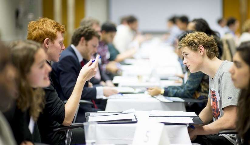 Сколько абитуриентов в этом году будут поступать в украинские вузы Сколько абитуриентов в этом году будут поступать в украинские вузы