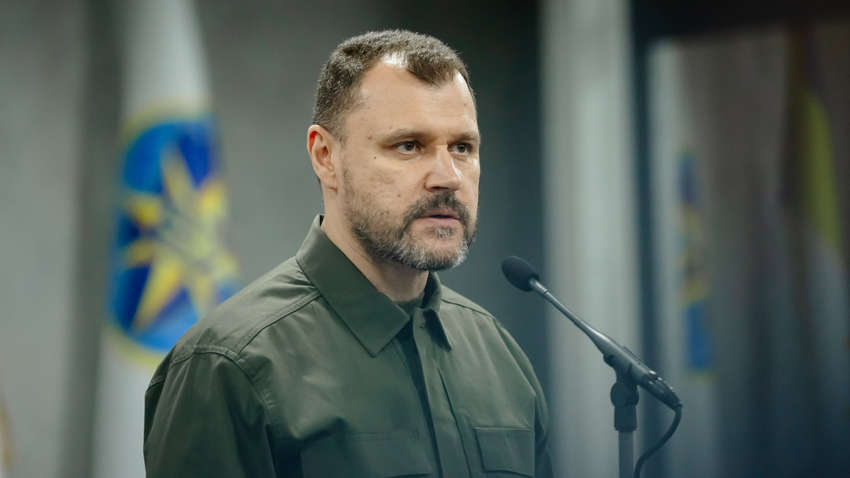 В МВД рассказали, как будут наказывать уклонщиков, что уехали за границу В МВД рассказали, как будут наказывать уклонщиков, что уехали за границу