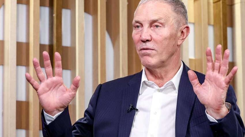 Псевдогубернатор Сальдо заставляет предпринимателей менять вывески: под видом «защиты языка» на ТОТ Херсонщины искореняют украинский и другие языки