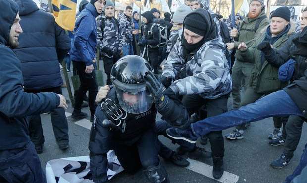 "За образу поліцейськіх в Україні посилиться покарання", - МВС 