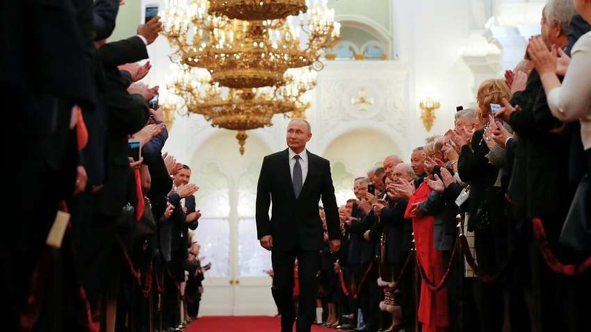 Инаугурация Путина: какие российские артисты пришли на поклон в Кремль Инаугурация Путина: какие российские артисты пришли на поклон в Кремль