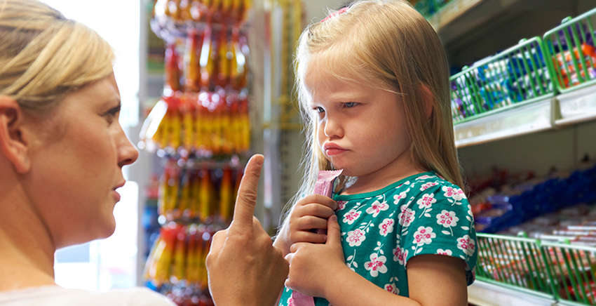 Як правильно відмовити дитині, якщо ви не можете купити те, що вона просить