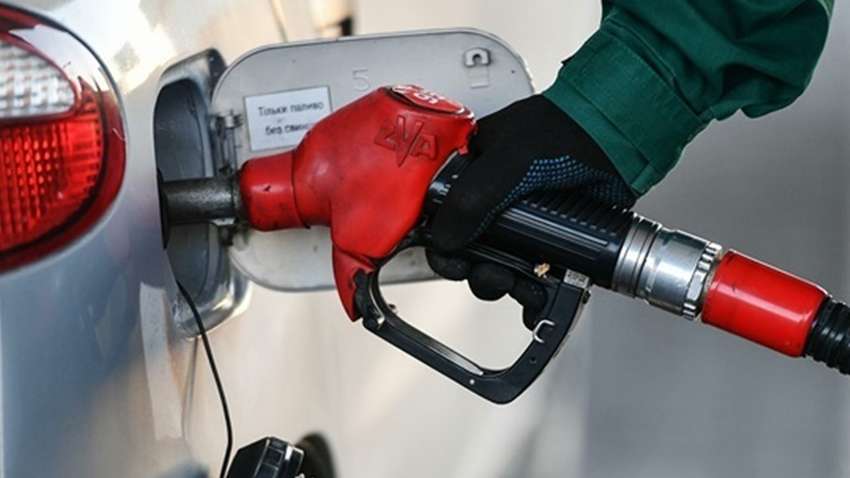 Польша будет поставлять в Украину до 200 тысяч тонн топлива в месяц: что будет с ценами