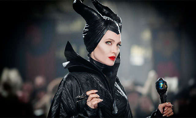 Cеть покоряет новый трейлер фильма с Анджелиной Джоли, - ВИДЕО