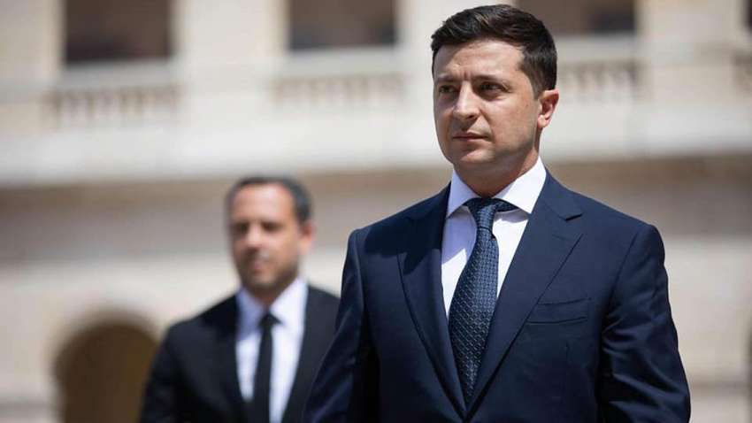 У Зеленського анонсували житлову програму для переселенців-учасників АТО