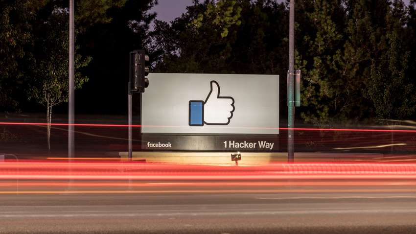 Південна Корея оштрафувала Facebook на 6 мільйонів доларів