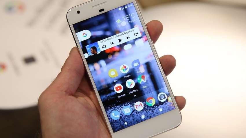 Компанія Google припиняє підтримку смартфонів Pixel і Pixel XL