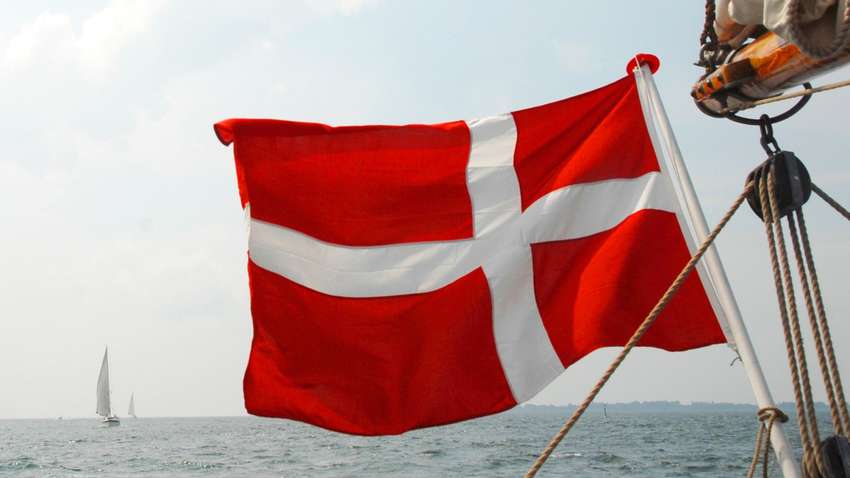 С любимыми не расставайтесь: Дания впускает иностранцев, которые едут ко вторым половинкам