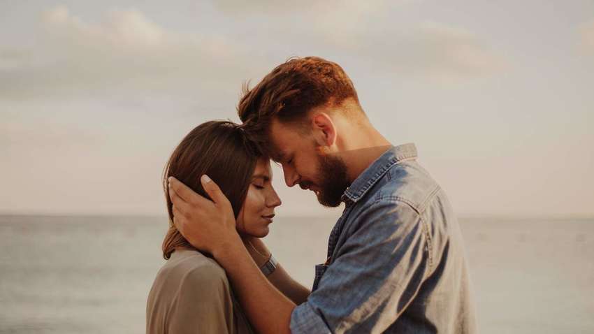 Какие повседневные привычки убивают отношения Какие повседневные привычки убивают отношения