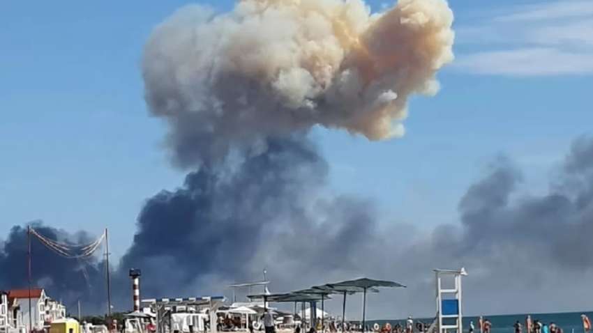 Керівництво Росії готує плани евакуації з окупованого Криму Керівництво Росії готує плани евакуації з окупованого Криму