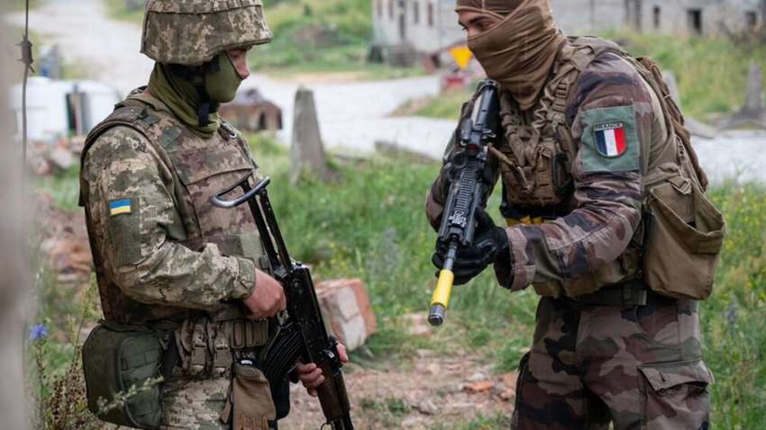 Дезертирство украинских военных прямо на учениях: во Франции сделали тревожное заявление Дезертирство украинских военных прямо на учениях: во Франции сделали тревожное заявление