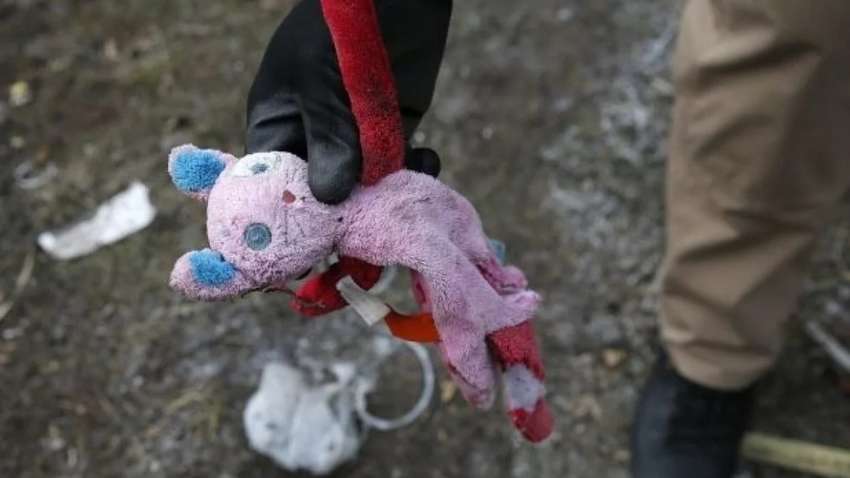 Росіяни роблять пастки для мирних жителів. Вбити можуть загублені гаманці, телефони та навіть іграшки