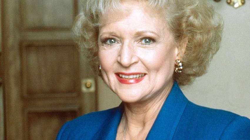 Умерла известная американская актриса Бетти Уайт Умерла известная американская актриса Бетти Уайт