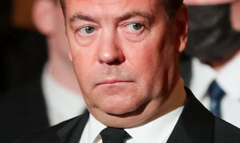 В России заявили, что Путина заменит "маленькое слабенькое дерьмо"